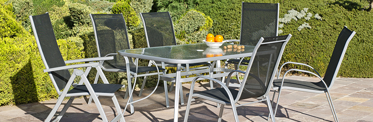 ¿Cena en la terraza/ Descubre las mejores mesas para disfrutar este verano