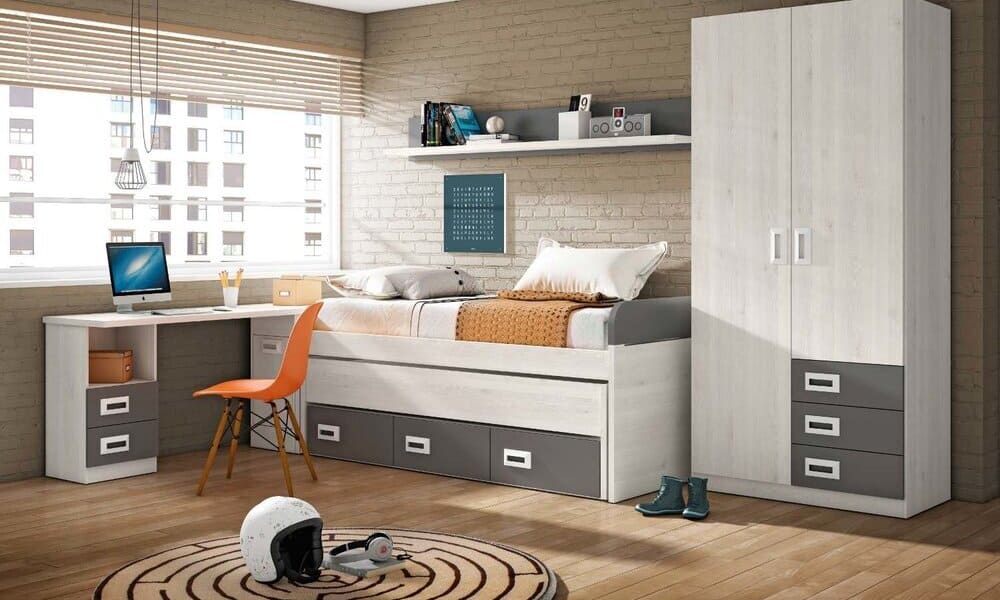 Complemente a decoração em tons neutros com elementos impactantes, como uma cadeira ou um quadro com cores vibrantes quarto de jovem masculino