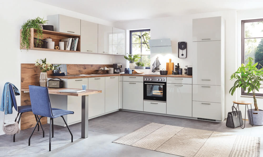 Use cores claras na cozinha se a iluminação natural não for abundante feng shui cozinha